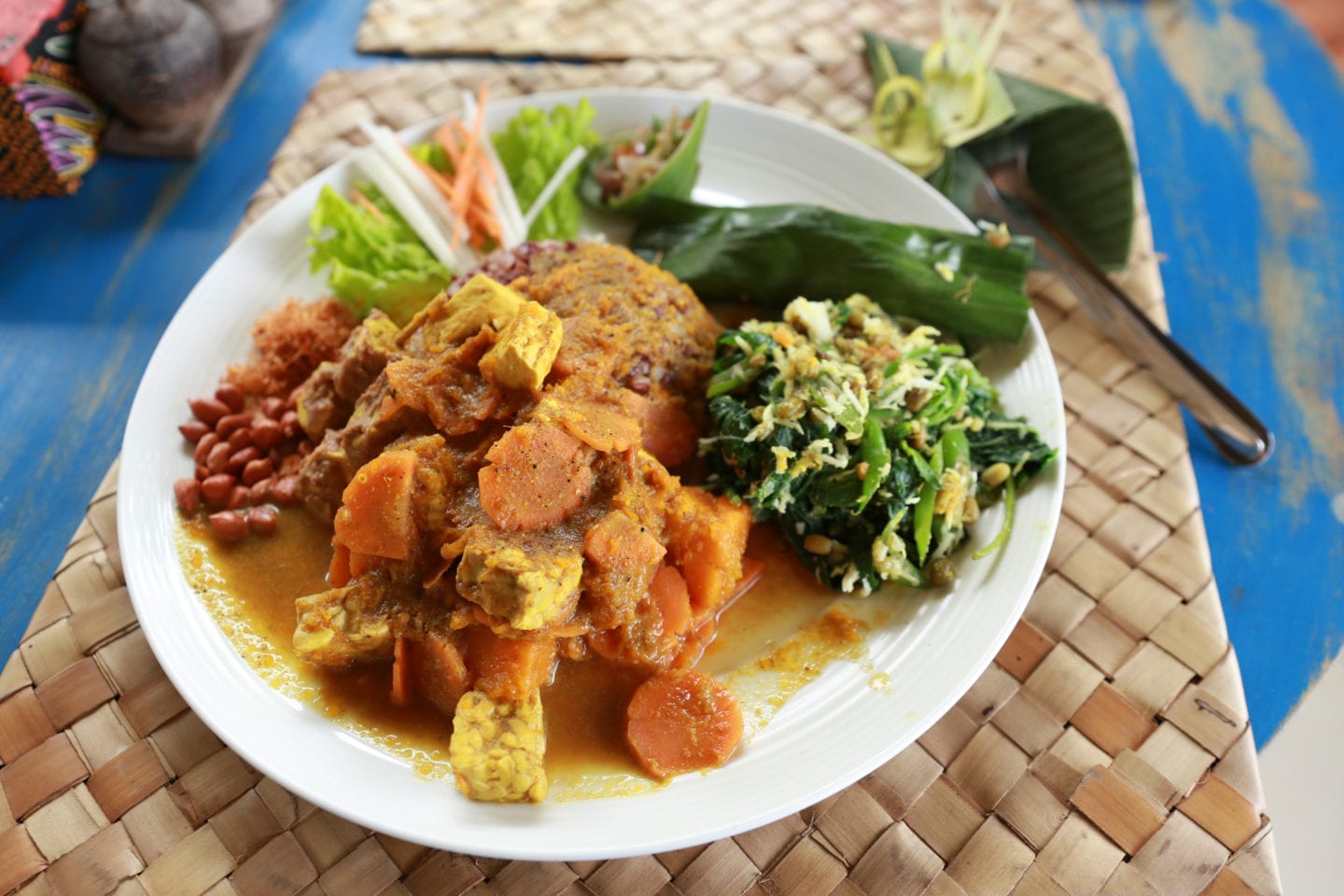 Fussy Bird vegetarian food in Ubud Bali