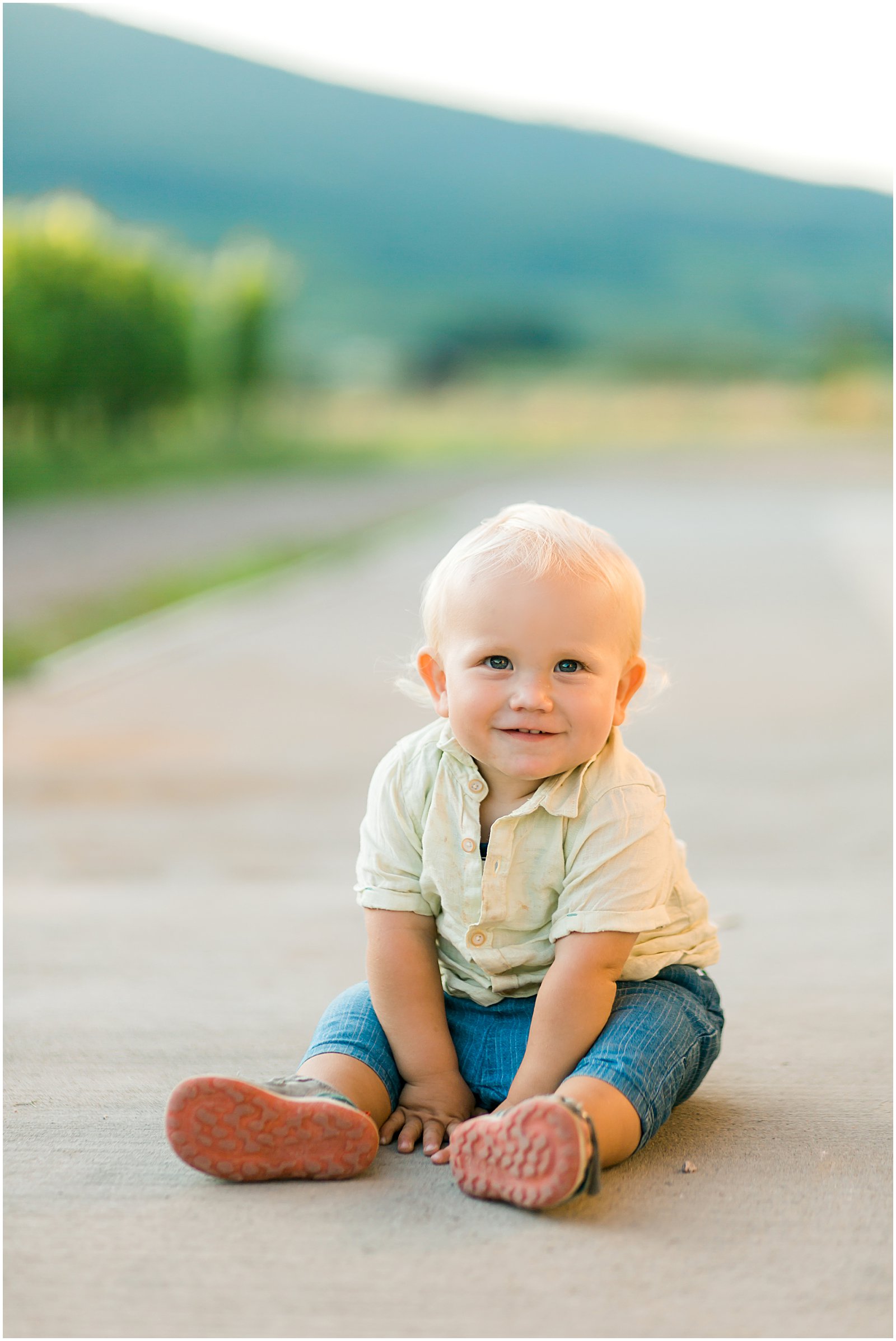 baby portraits in the vineyards of France by Helena Woods