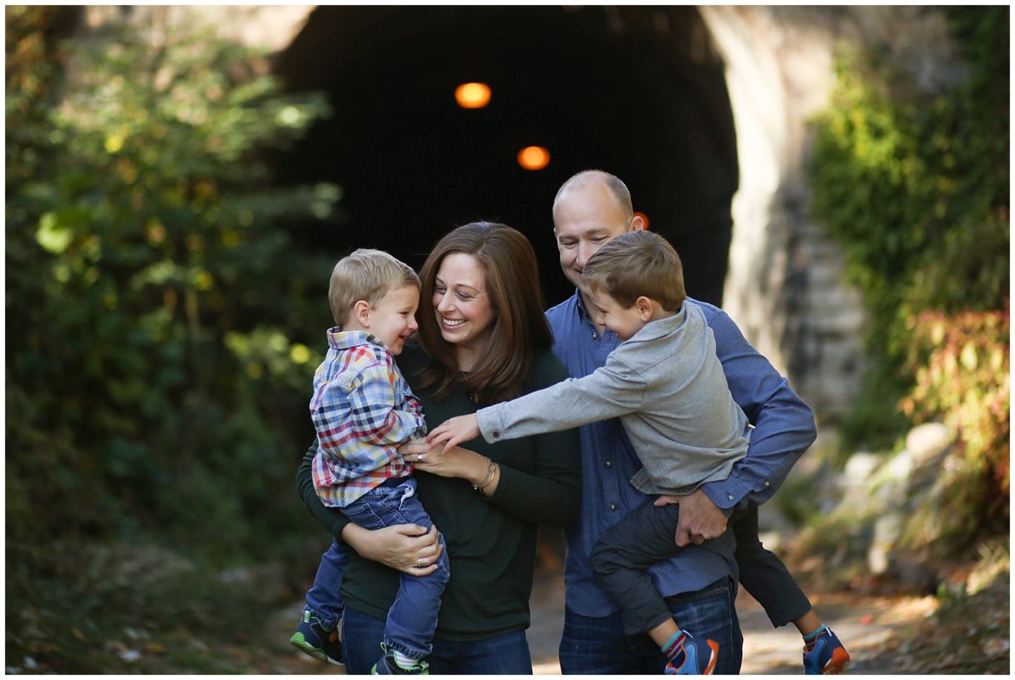 family photos at Wilkes Tunnel Alexandria VA