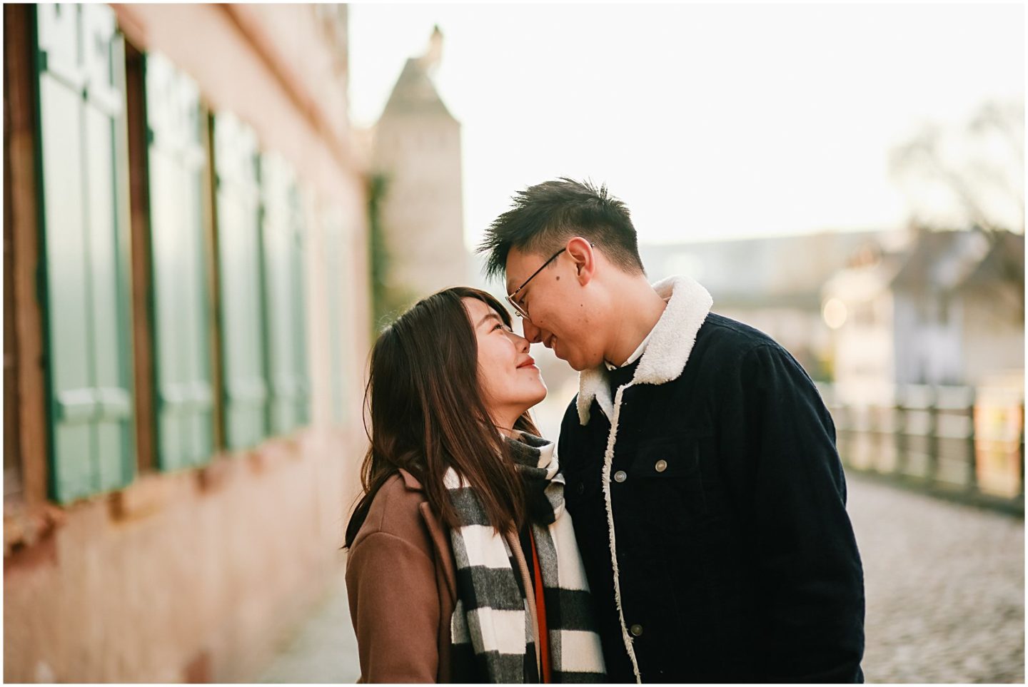 strasbourg photographer takes photo of engaged couple in petite france